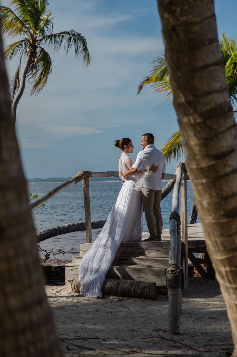 Miss Brasil MRS 2024 Isabel Ribeiro celebra una boda íntima en Punta Cana y anuncia nuevos proyectos.