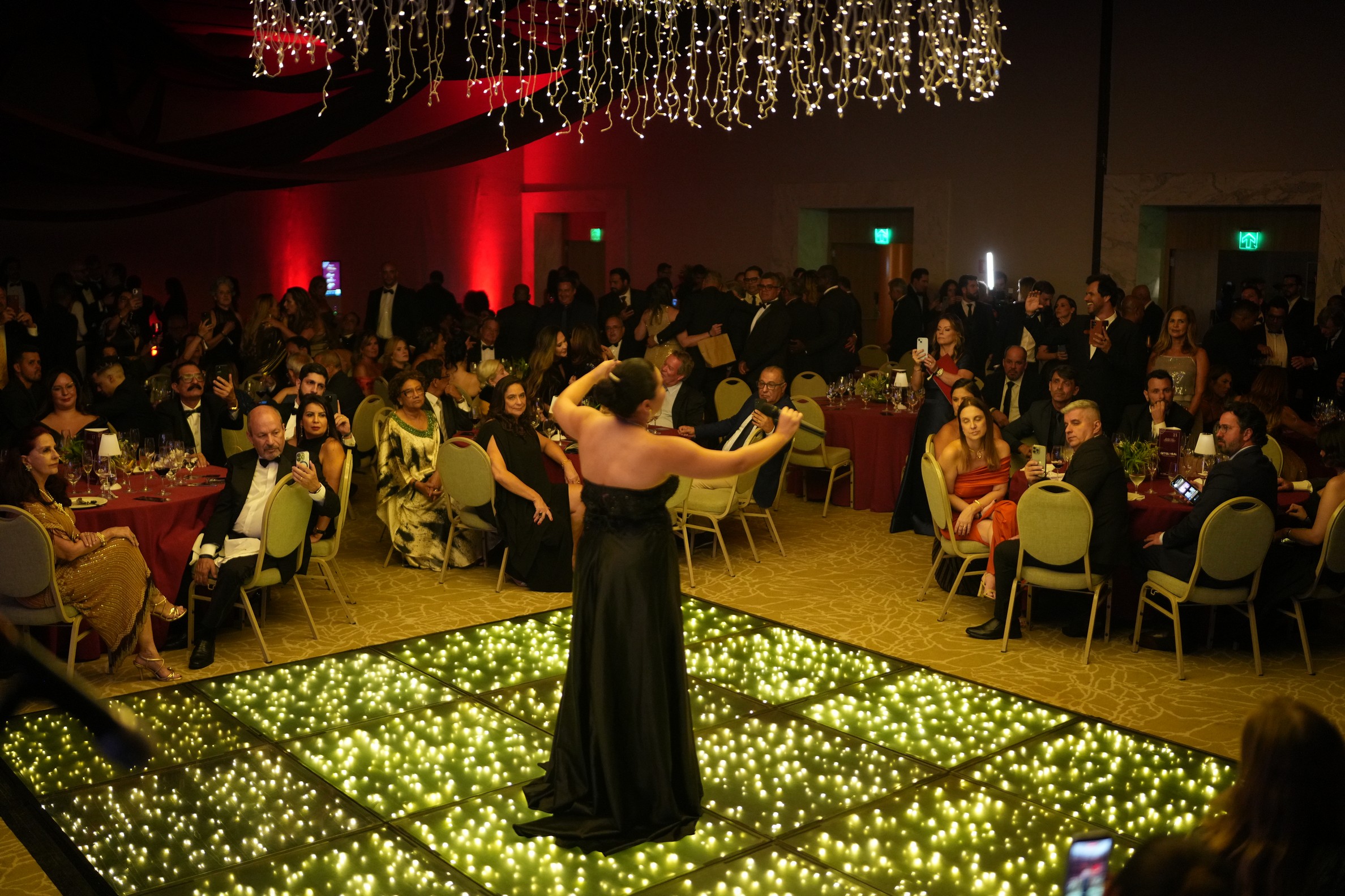 El Baile do Empresário reafirma el liderazgo del Instituto Coalizão Rio y celebra a figuras que inspiran el desarrollo del Estado