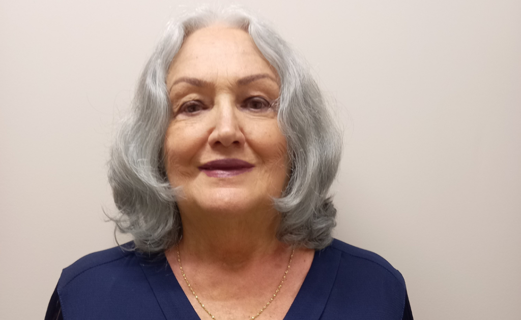 «¿Por qué? De víctima a vencedora»: Lourdes Thomé transforma el dolor en un nuevo comienzo en una novela de superación Lourdes Thomé