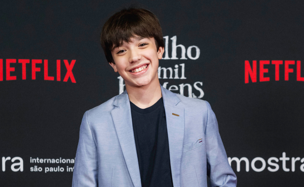 Miguel Martines (Derek Mangabeira)