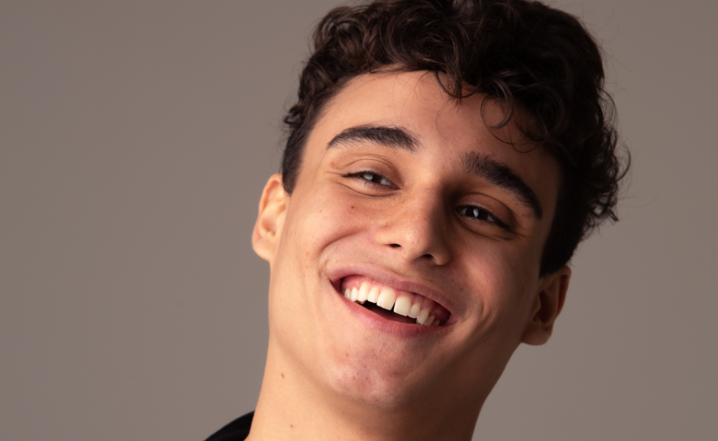 Pedro Goifman (Phillip Lavra)